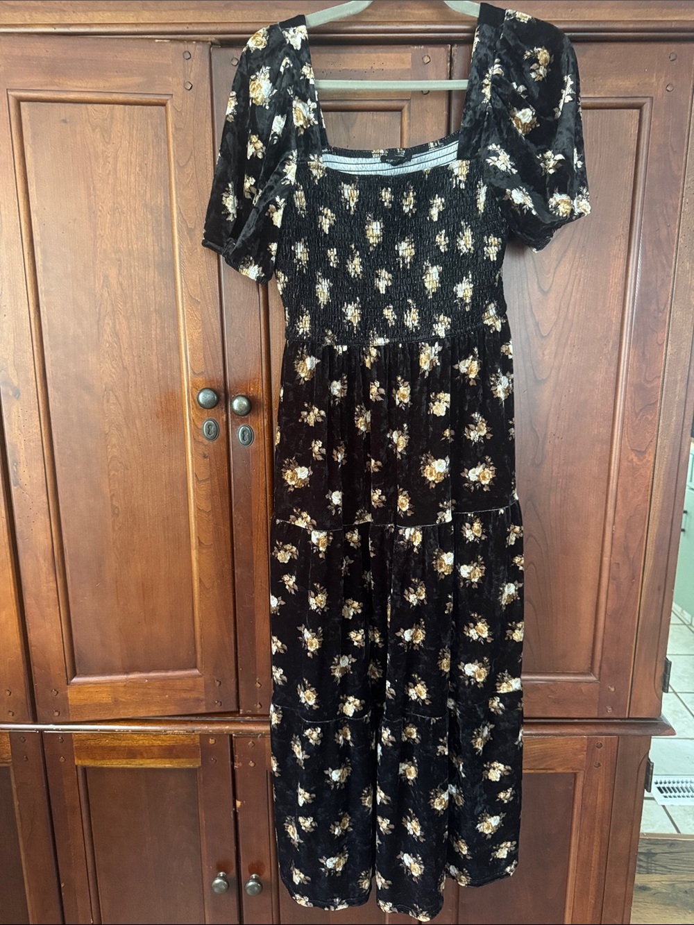 Dry Goods Black Floral Velvet Midi Dress